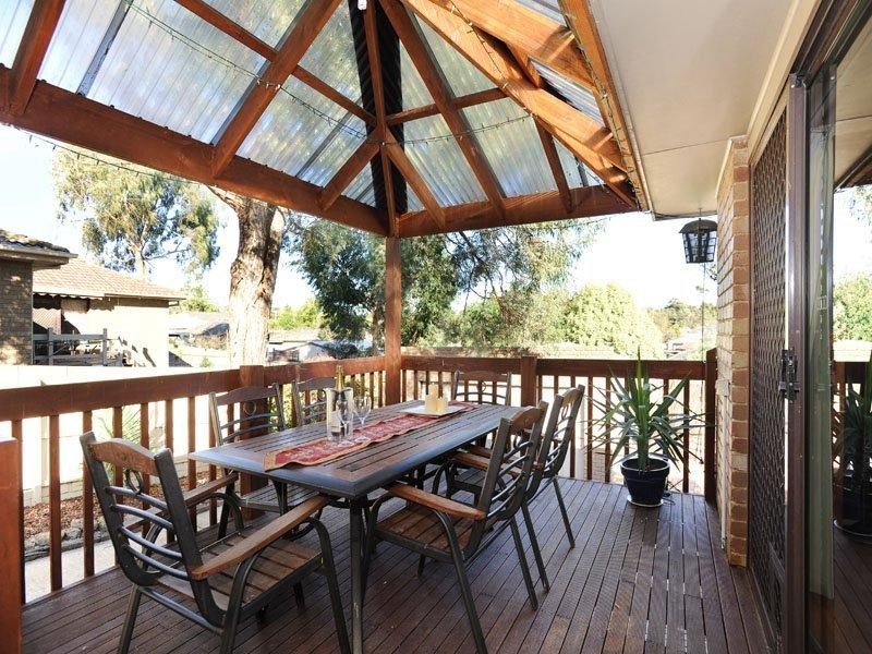 17 DILLON Court, Bayswater VIC 3153