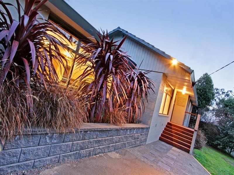 74 BELVEDERE Drive, Montrose VIC 3765