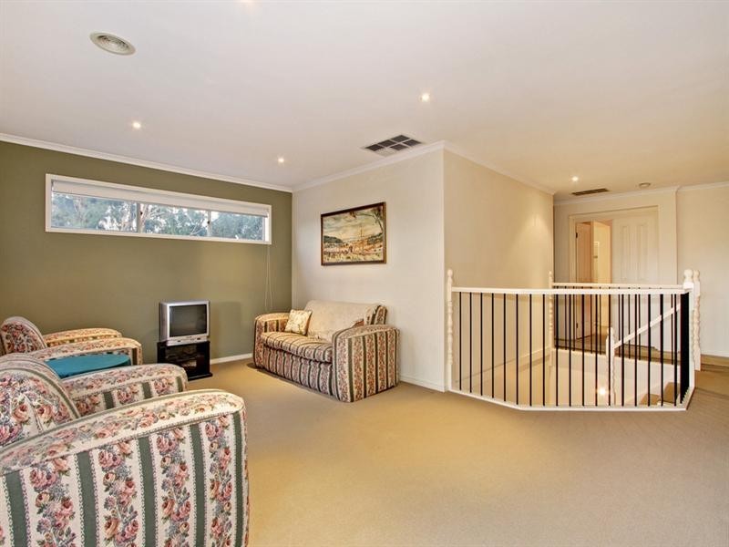 4 FROME Street, Croydon VIC 3136