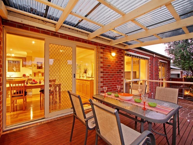 23 LATROBE Court, Croydon Hills VIC 3136