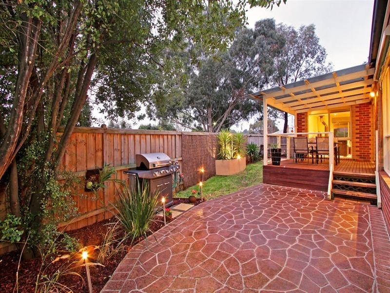 23 LATROBE Court, Croydon Hills VIC 3136