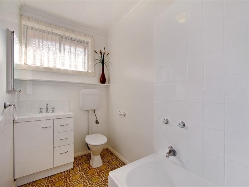 U2/4-6 ROSEDALE Crescent, Ringwood East VIC 3135