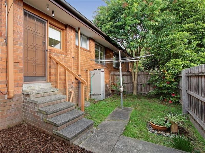 U2/4-6 ROSEDALE Crescent, Ringwood East VIC 3135