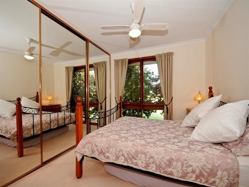 5 ROSS PINCOTT Drive, Mooroolbark VIC 3138