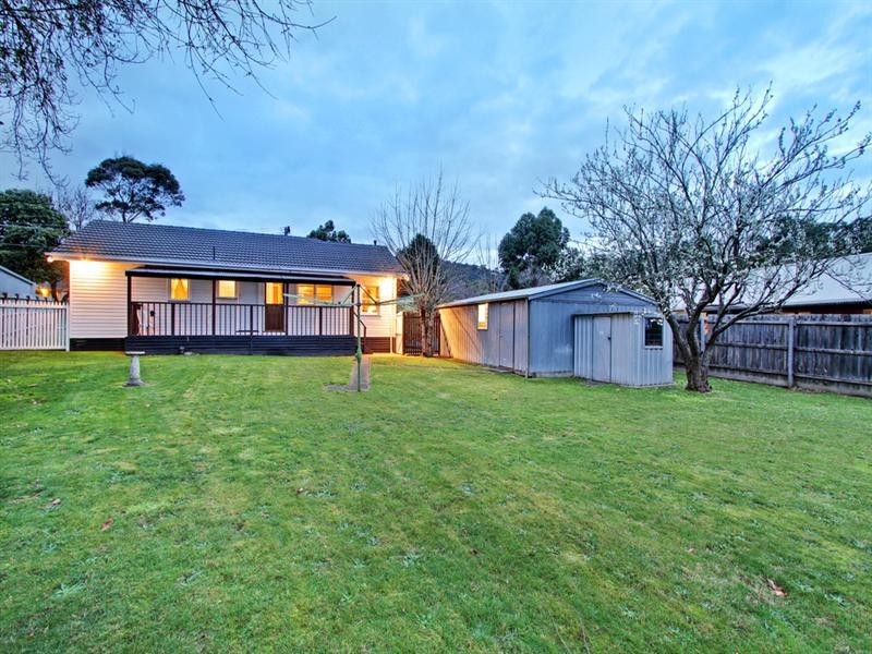 16 TIMEWELL Crescent, Boronia VIC 3155