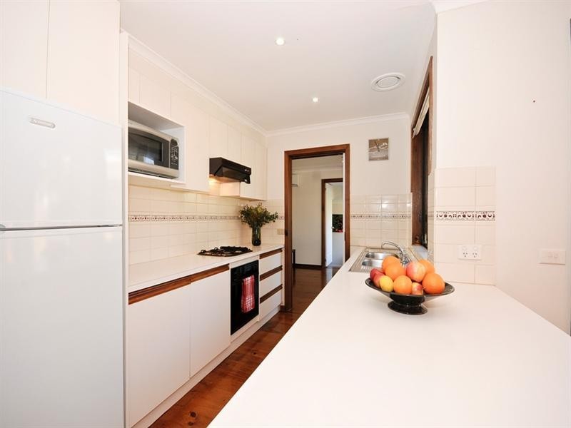 45 ALLAMBANAN Drive, Bayswater North VIC 3153