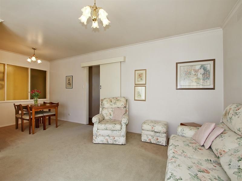 12 Wallara Crescent, Croydon VIC 3136