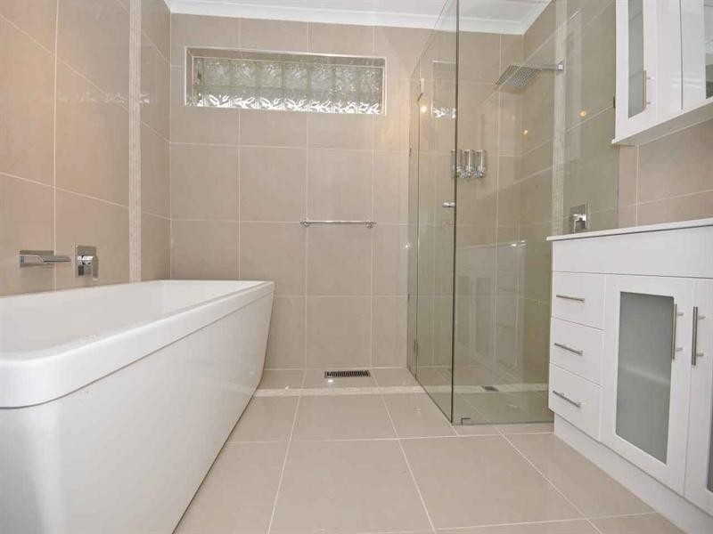 76 CAVE HILL Road, Lilydale VIC 3140