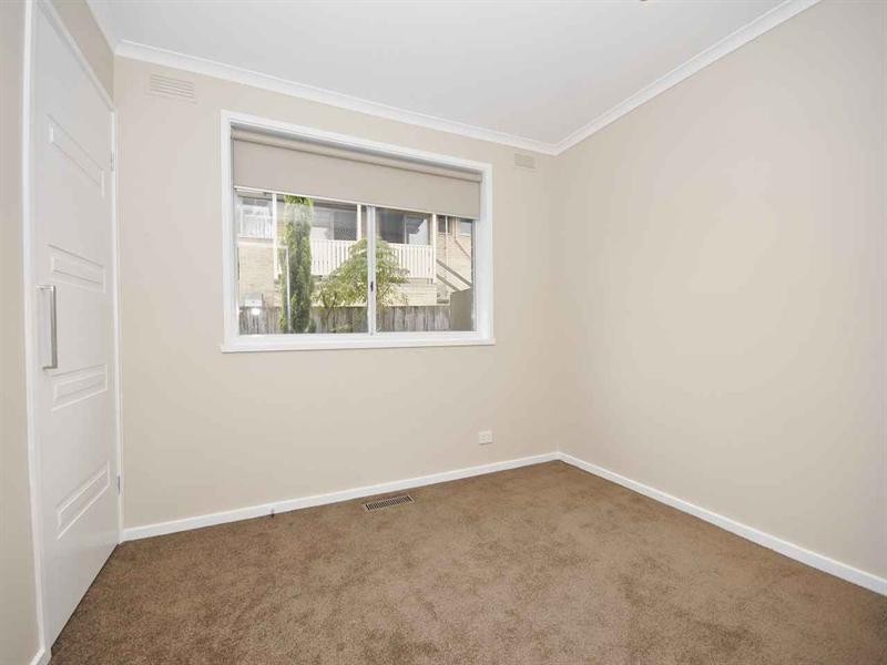 76 CAVE HILL Road, Lilydale VIC 3140