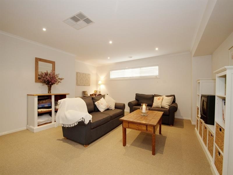 14 GLENPARK Drive, Wonga Park VIC 3115