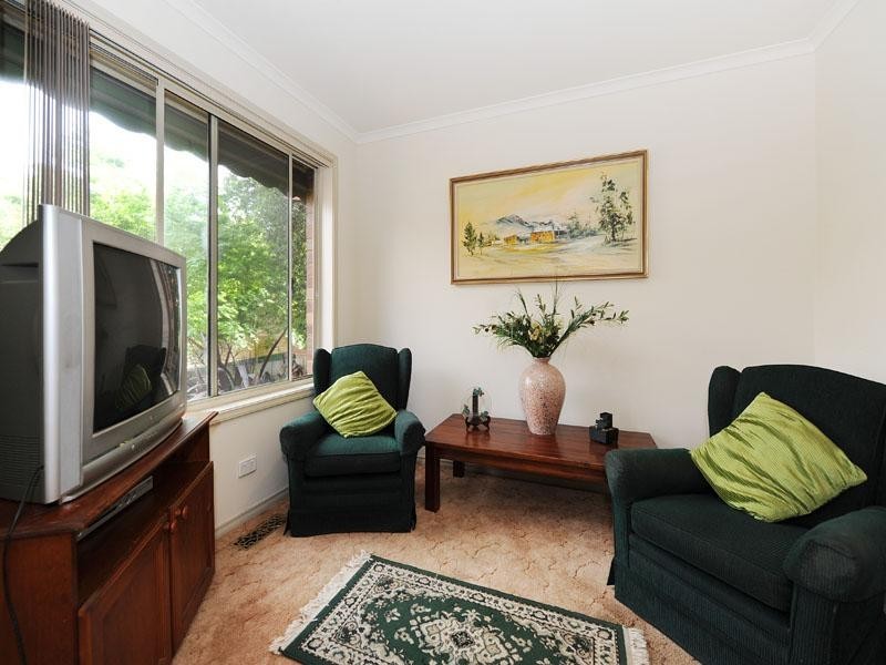 8/12 CUTTS Avenue, Croydon VIC 3136