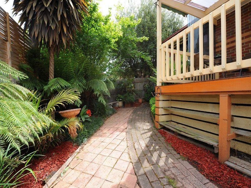 8/12 CUTTS Avenue, Croydon VIC 3136