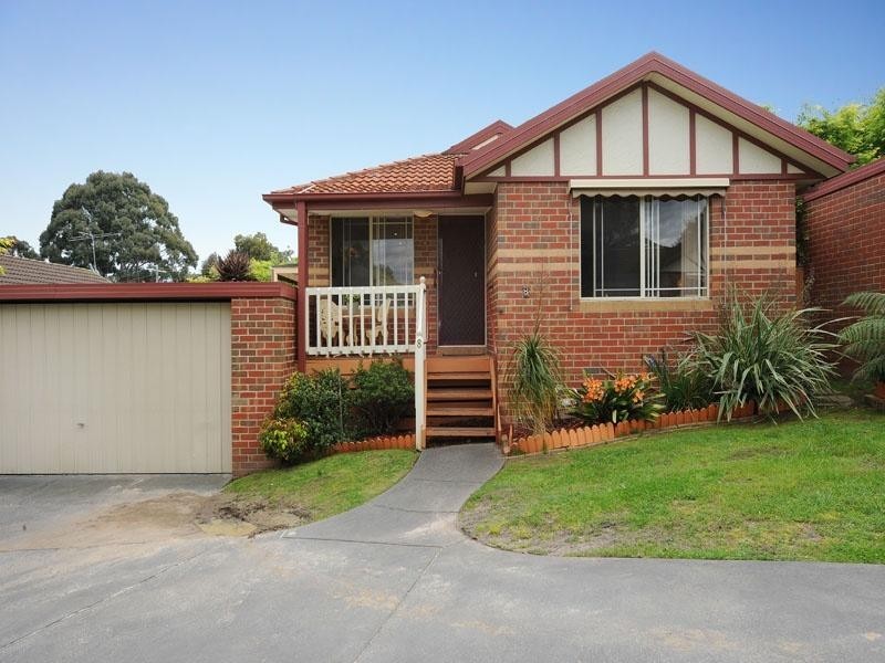 8/12 CUTTS Avenue, Croydon VIC 3136