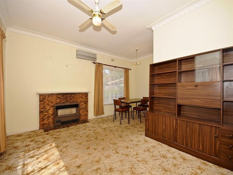 5 ANTHONY Street, Croydon VIC 3136