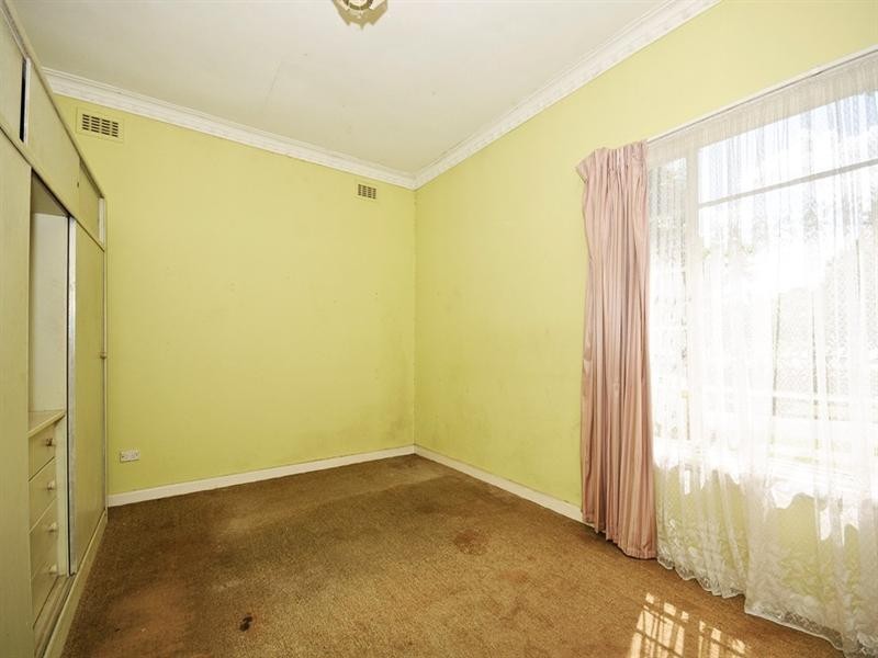 5 ANTHONY Street, Croydon VIC 3136