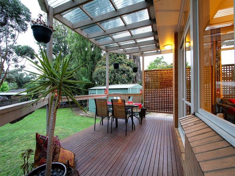 17 Frederick Street, Croydon VIC 3136