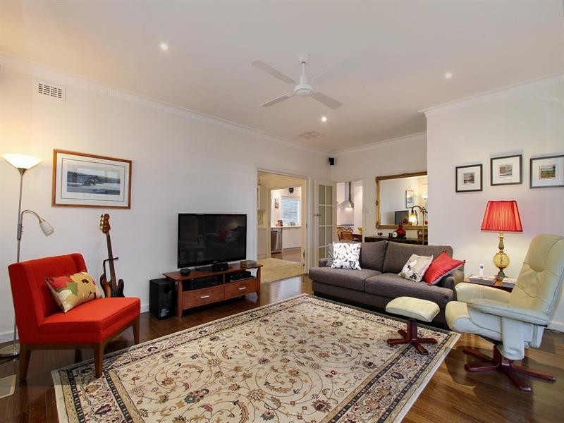 26 CROYDON Way, Croydon VIC 3136