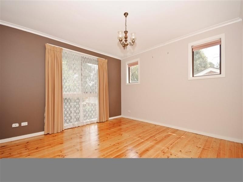 2/77 Greenhill Road, Bayswater North VIC 3153