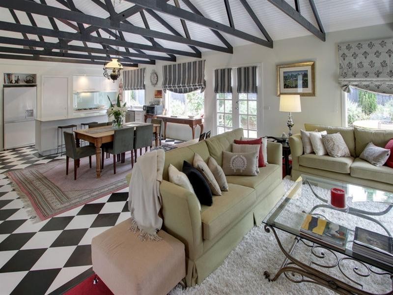 27 HENTY Court, Croydon VIC 3136