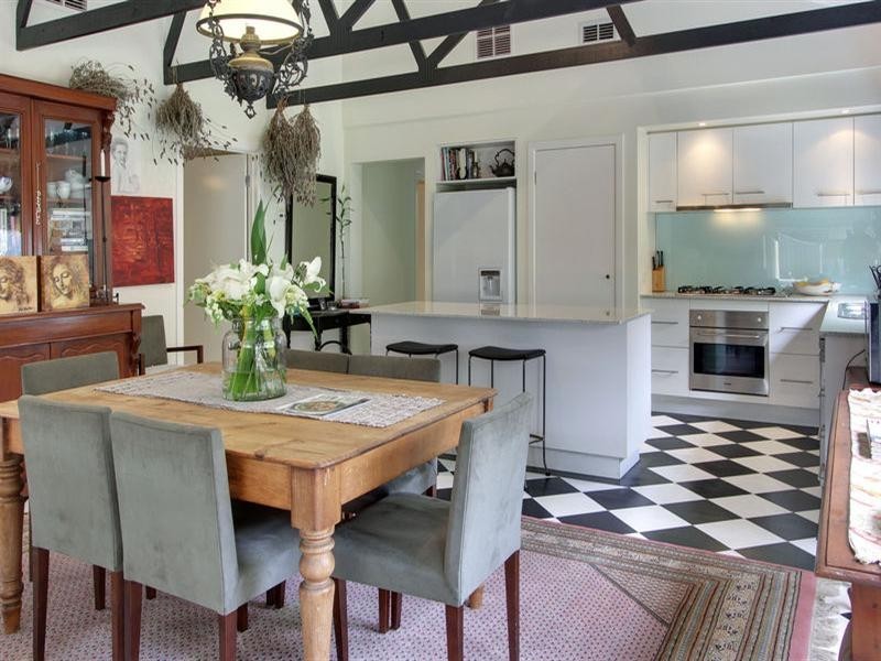 27 HENTY Court, Croydon VIC 3136