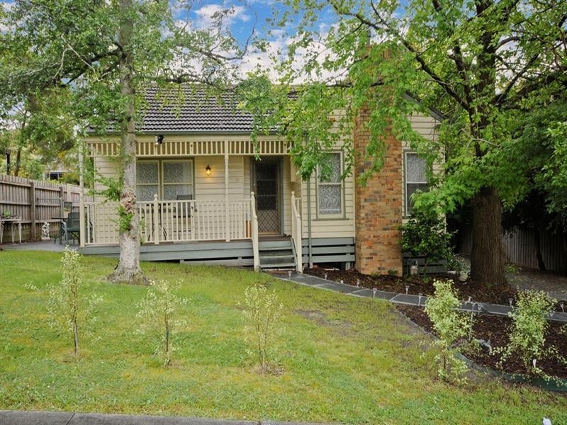 10 ELIZABETH Street, Croydon VIC 3136