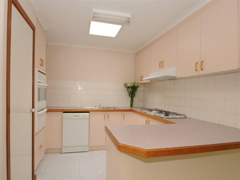 19 Adelaide Close, Berwick VIC 3806