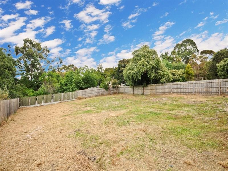 34a BIMBADEEN Drive, Mooroolbark VIC 3138