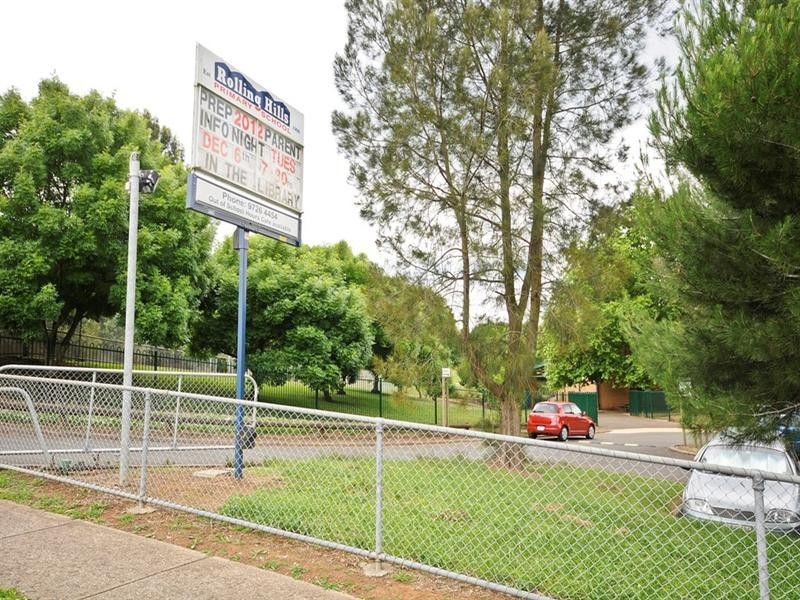 34a BIMBADEEN Drive, Mooroolbark VIC 3138