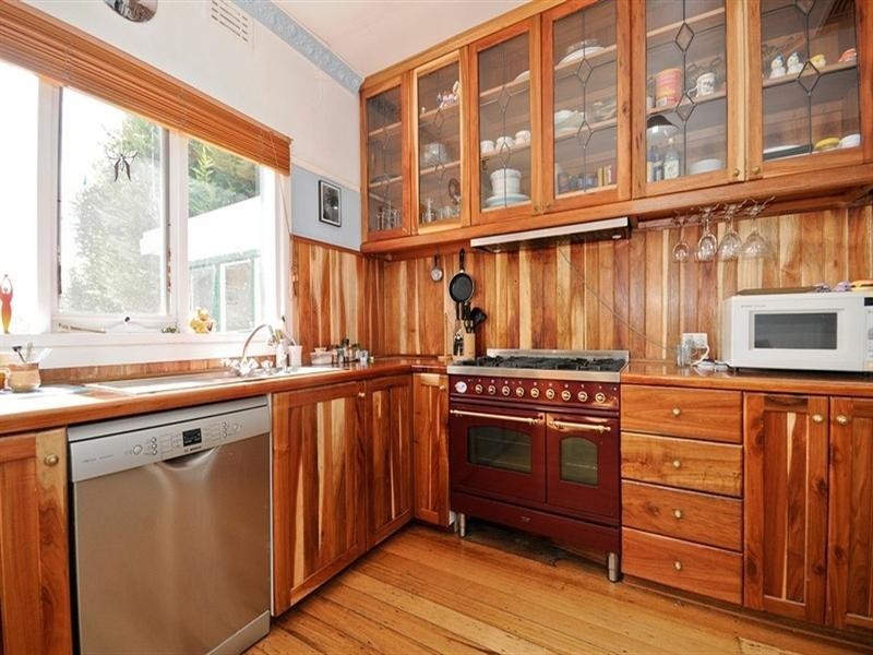 5 DONALD Street, Croydon VIC 3136