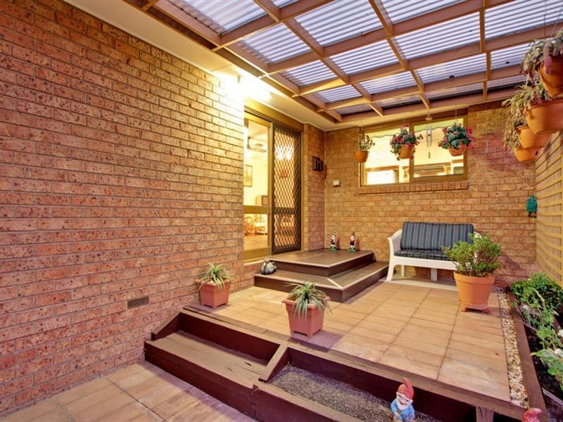 38 ROSEMARY Avenue, Croydon Hills VIC 3136