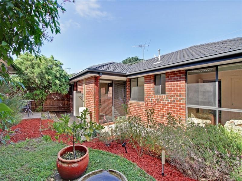 Unit 1, 2 SPRINGFIELD Avenue, Croydon VIC 3136