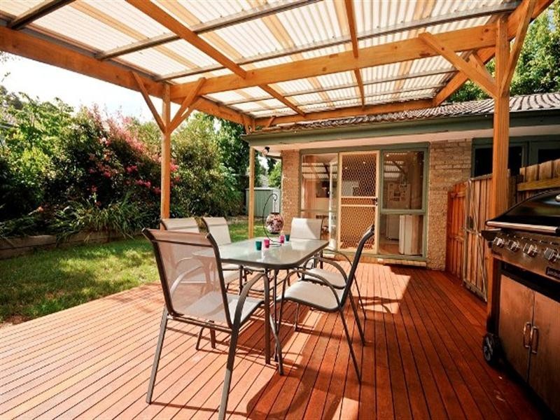 2/37 Warrien Road, Croydon North VIC 3136