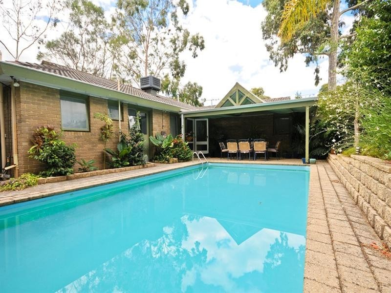 35 ROLLOWAY Rise, Chirnside Park VIC 3116