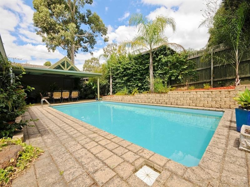 35 ROLLOWAY Rise, Chirnside Park VIC 3116