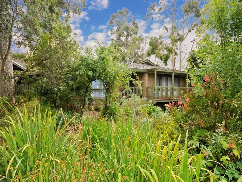 35 ROLLOWAY Rise, Chirnside Park VIC 3116