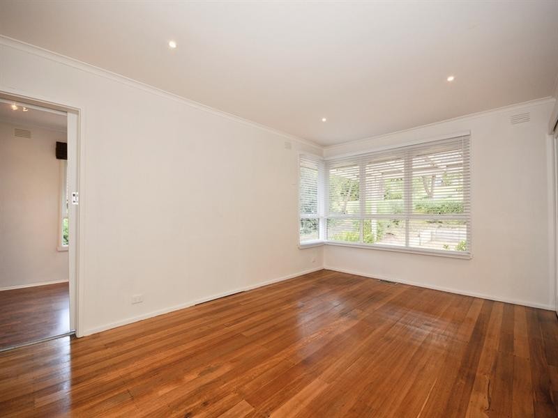 48 PATRICK Avenue, Croydon North VIC 3136