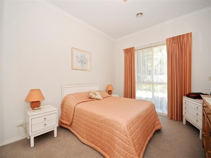 1/14 Alfrick Road, Croydon VIC 3136