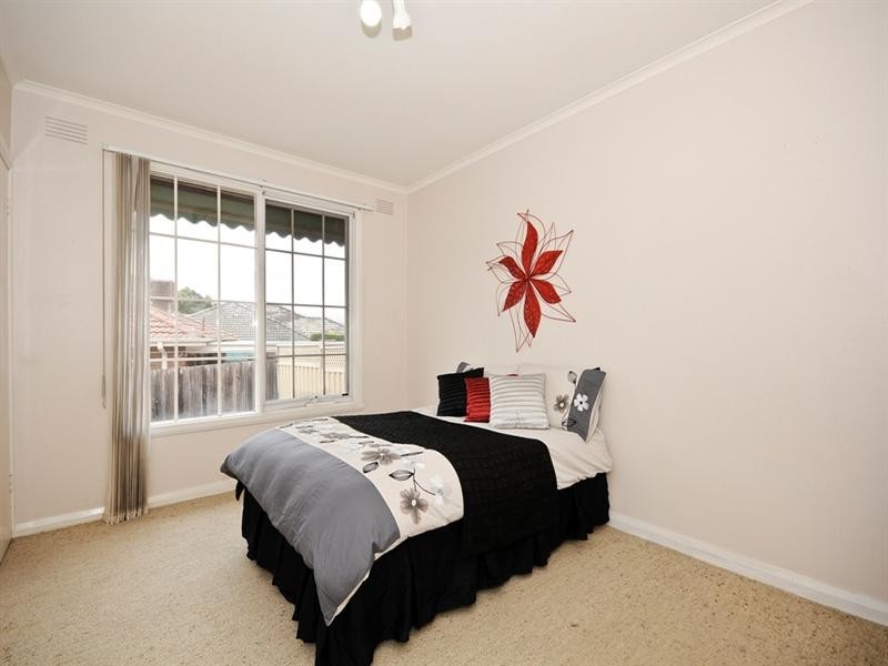 62 BELMONT ROAD West, Croydon South VIC 3136