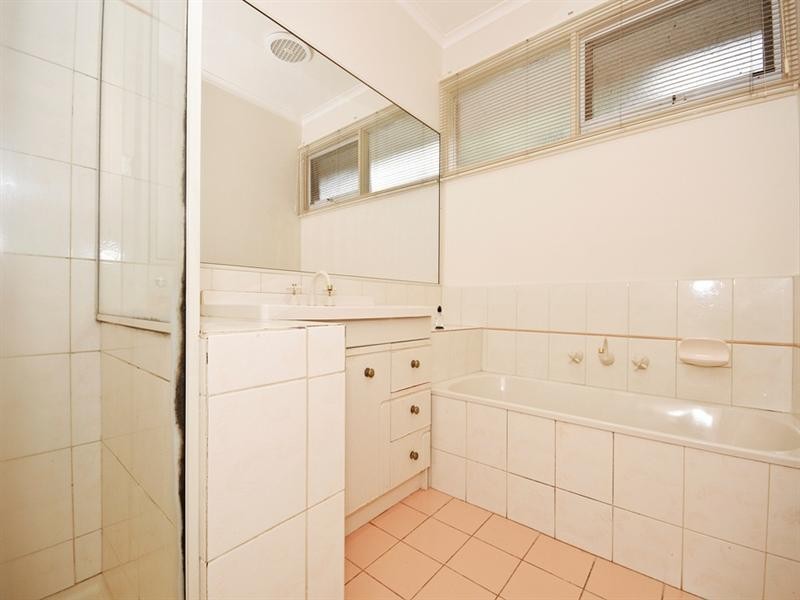 62 BELMONT ROAD West, Croydon South VIC 3136