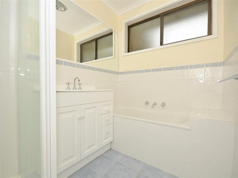 9 Larissa Court, Croydon VIC 3136