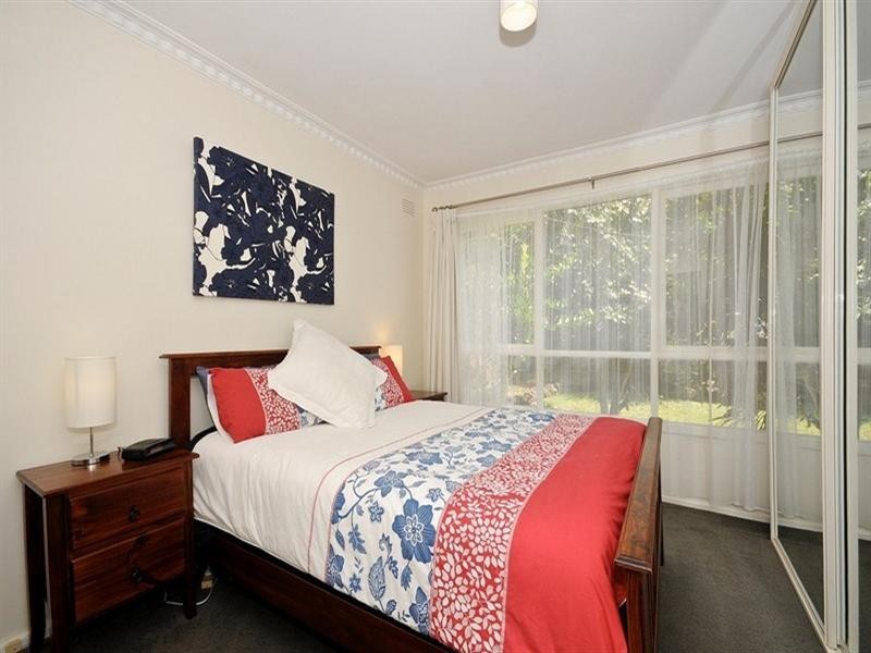 52 Kincumber Drive, Croydon VIC 3136