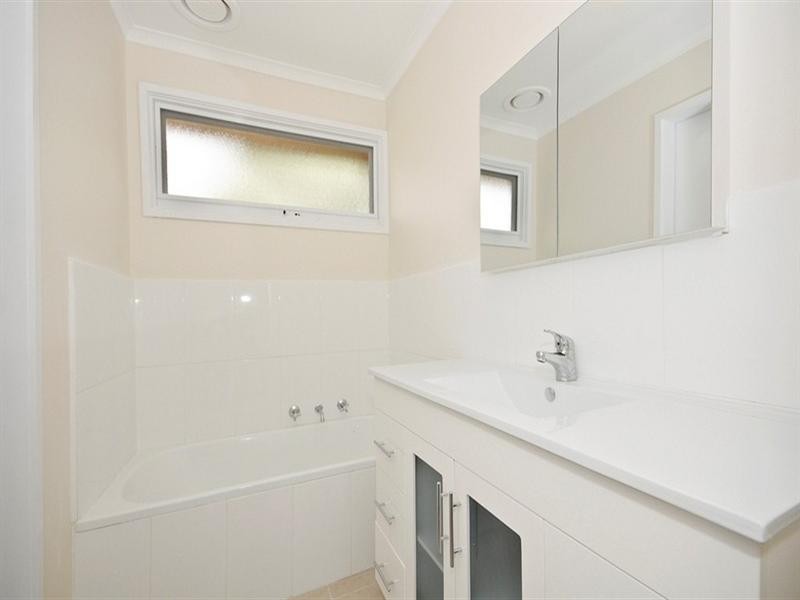 15/18-26 ALFRICK Road, Croydon VIC 3136