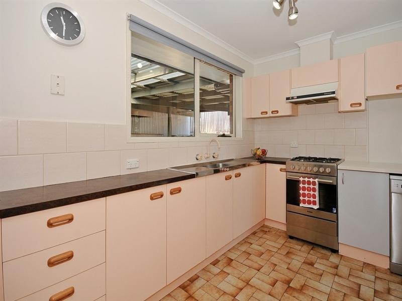 12 BLACKFRIARS Lane, Chirnside Park VIC 3116