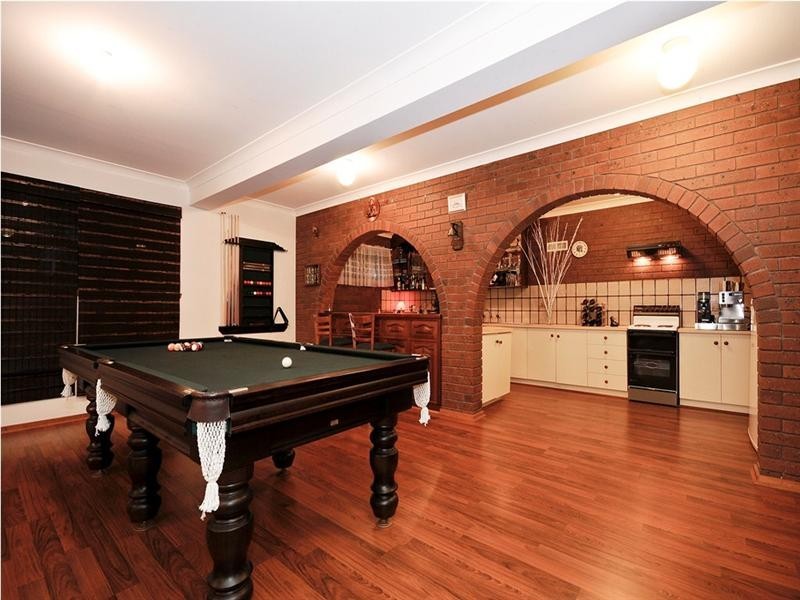 2 MERIDIAN Court, Mooroolbark VIC 3138