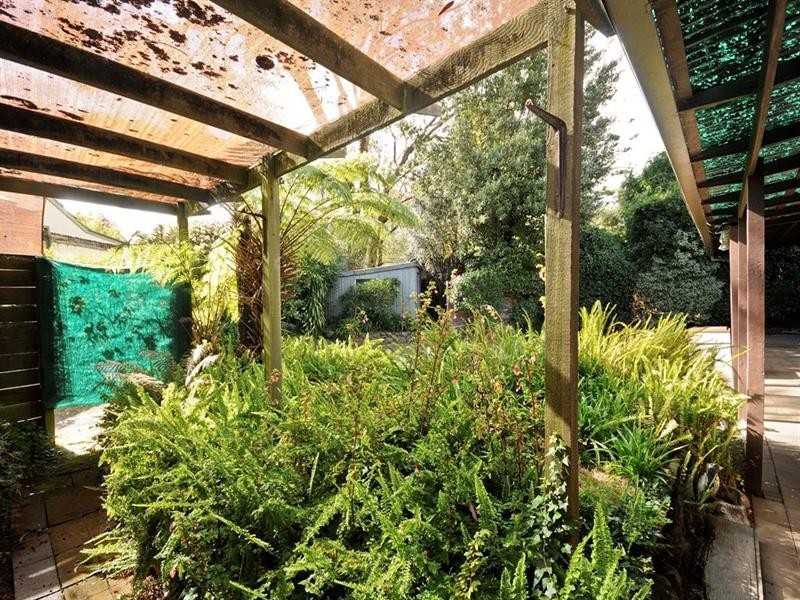 35 Lincoln Road, Croydon VIC 3136