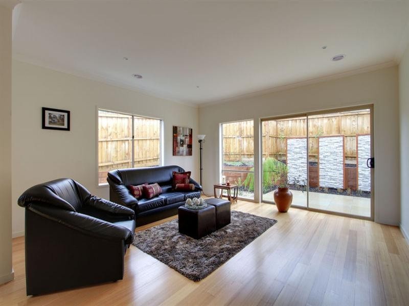 Unit 4, 39 CROSSMAN Drive, Croydon Hills VIC 3136