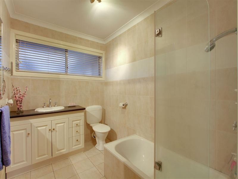 62 BAYSWATER Road, Croydon VIC 3136