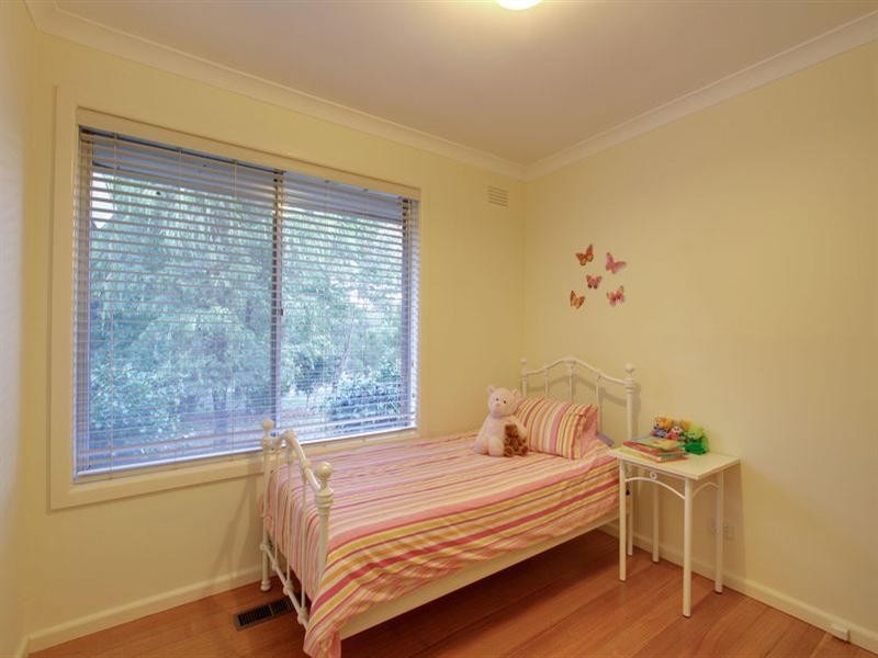 62 BAYSWATER Road, Croydon VIC 3136