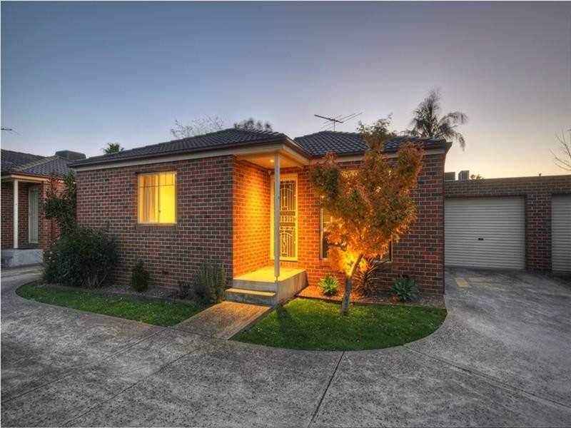 Unit 5, 19 LUSCOMBE Court, Kilsyth VIC 3137