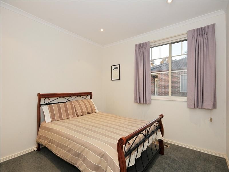 Unit 5, 19 LUSCOMBE Court, Kilsyth VIC 3137